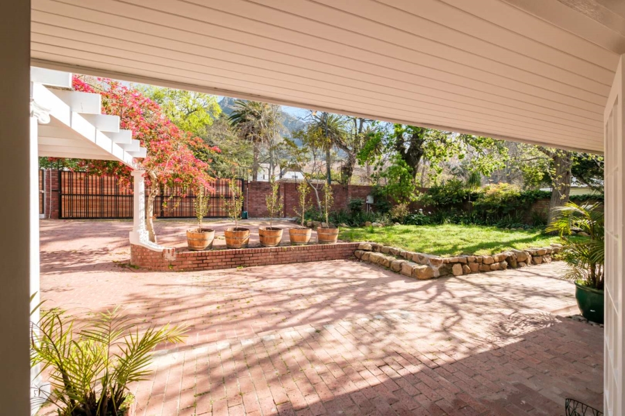 3 Bedroom Property for Sale in Newlands Western Cape